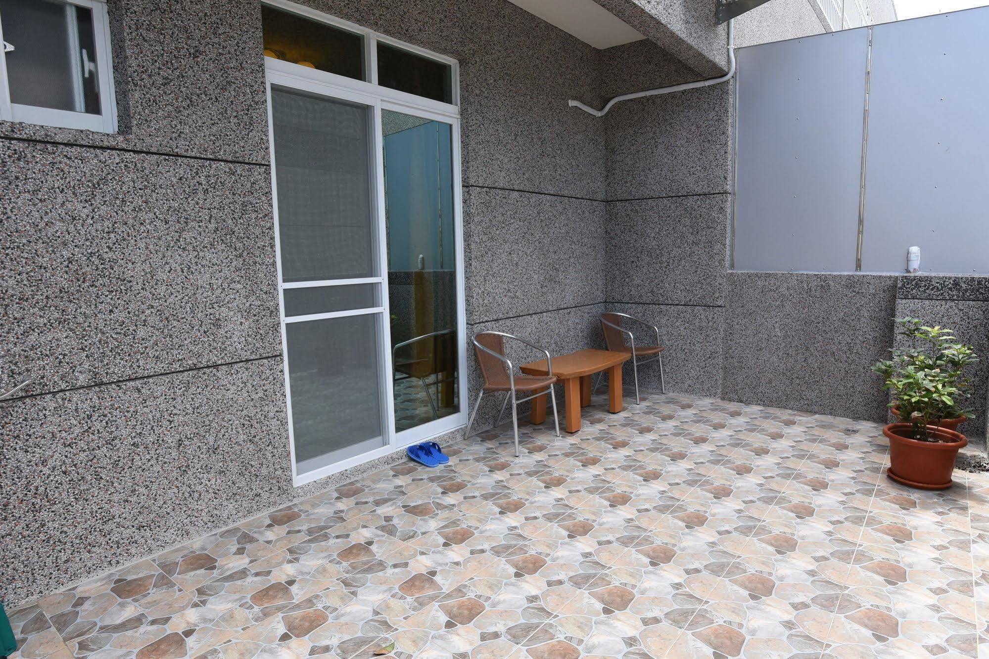 Free Time B&B Taitung Екстер'єр фото